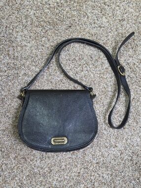 FLOTO Vintage Black Leather Crossbody Saddle Bag